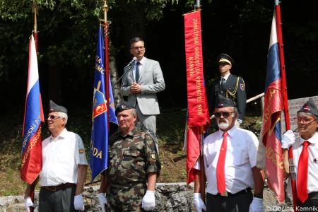 Tradicionalna spominska slovesnost v Češnjicah (41)